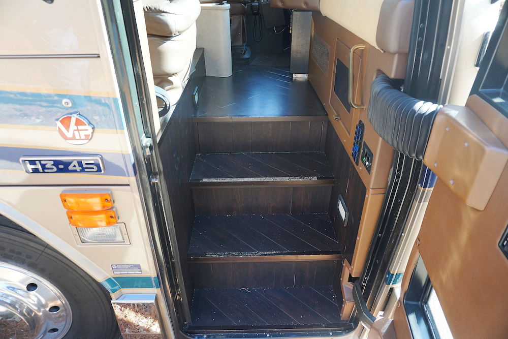 1995 Prevost Marathon H3-45 For Sale