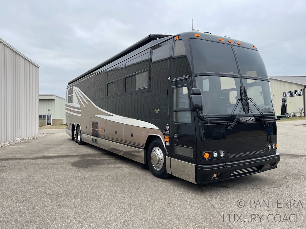 1997 Prevost Marathon H3-45 For Sale