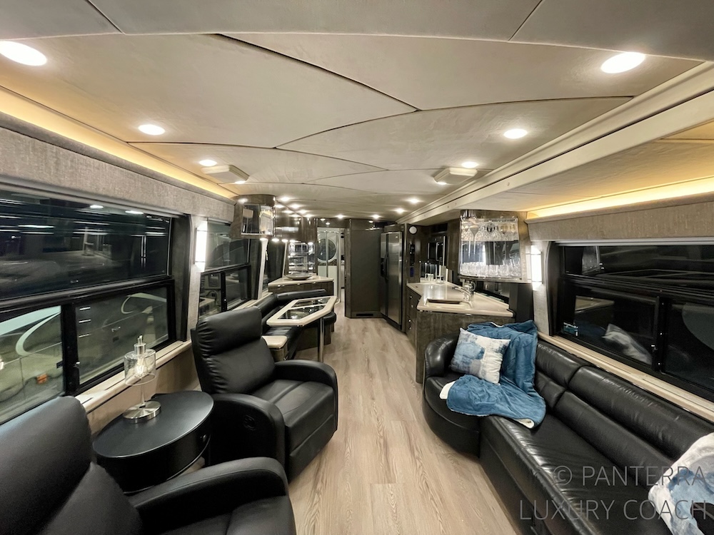 1997 Prevost Marathon H3-45 For Sale