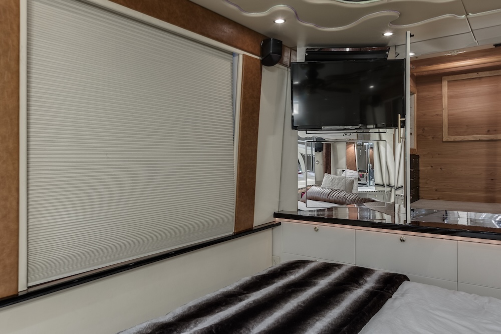 2001 Prevost Vantare XLII For Sale