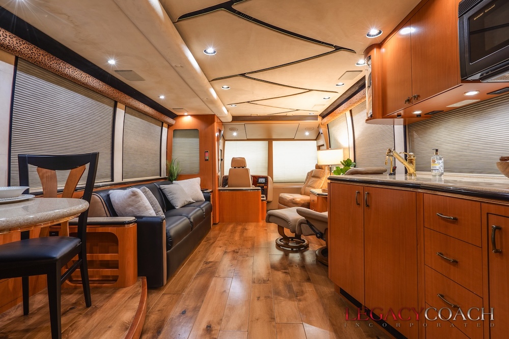 2002 Prevost Marathon XLII For Sale