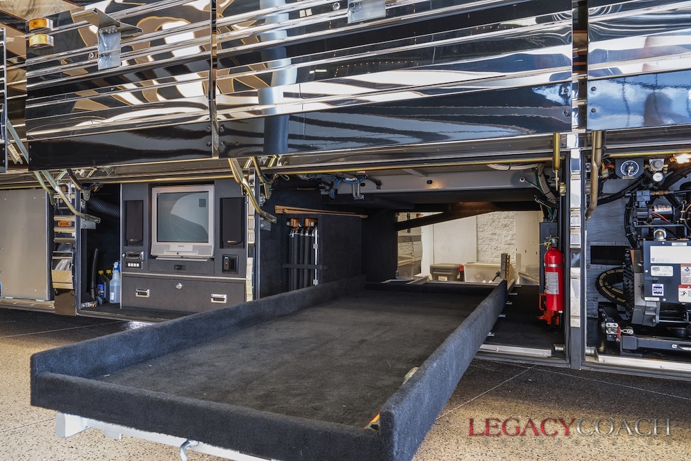 2002 Prevost Marathon XLII For Sale