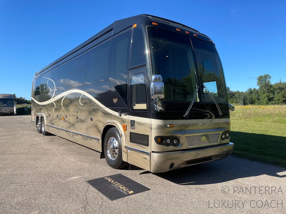 2005 Prevost  Marathon H3-45 For Sale