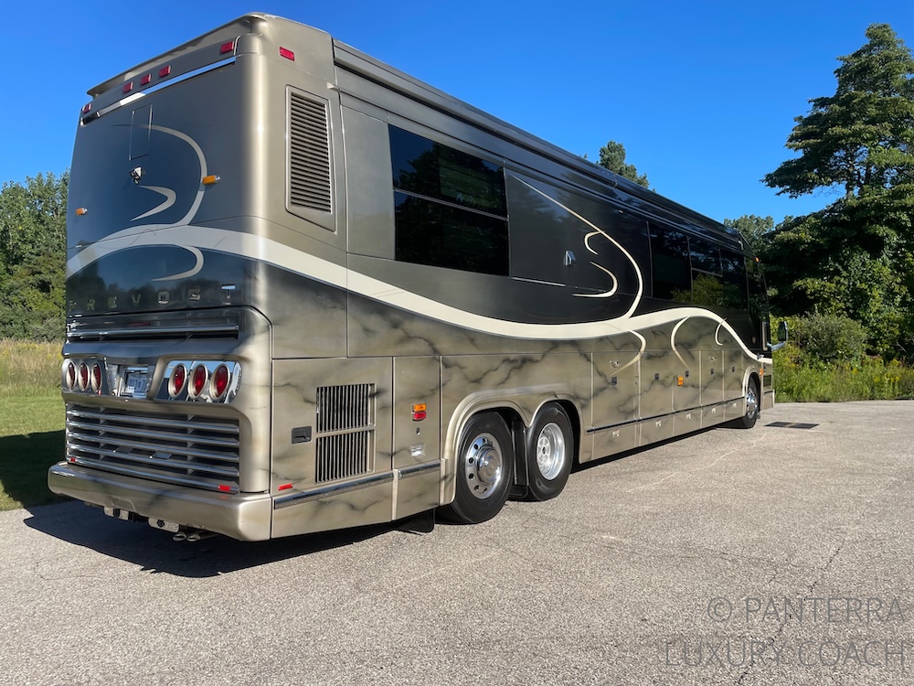 2005 Prevost  Marathon H3-45 For Sale