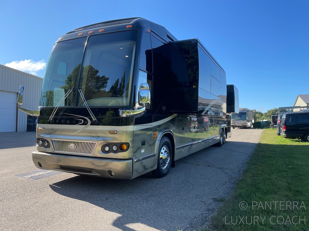 2005 Prevost  Marathon H3-45 For Sale