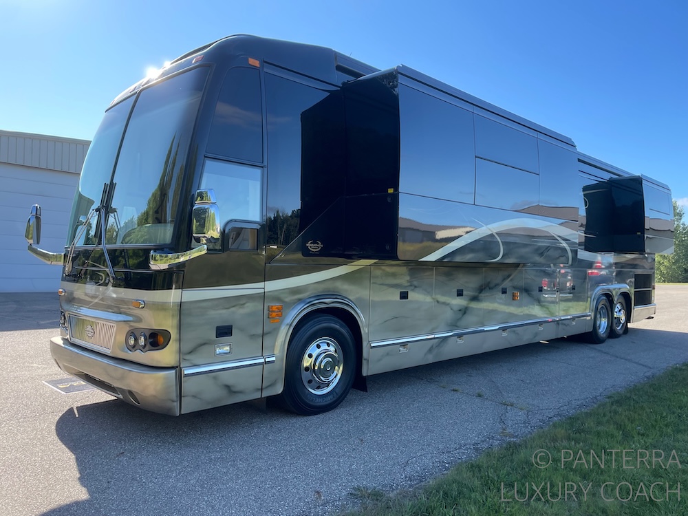 2005 Prevost  Marathon H3-45 For Sale