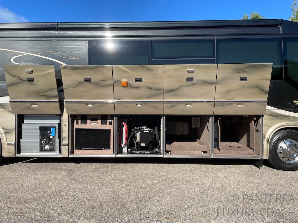 2005 Prevost  Marathon H3-45 For Sale