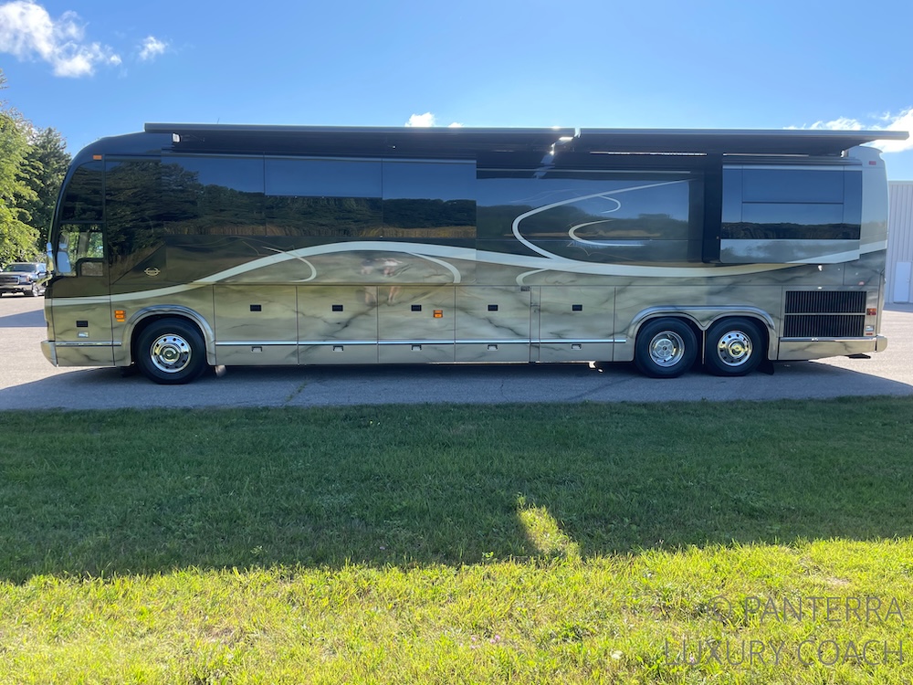 2005 Prevost  Marathon H3-45 For Sale