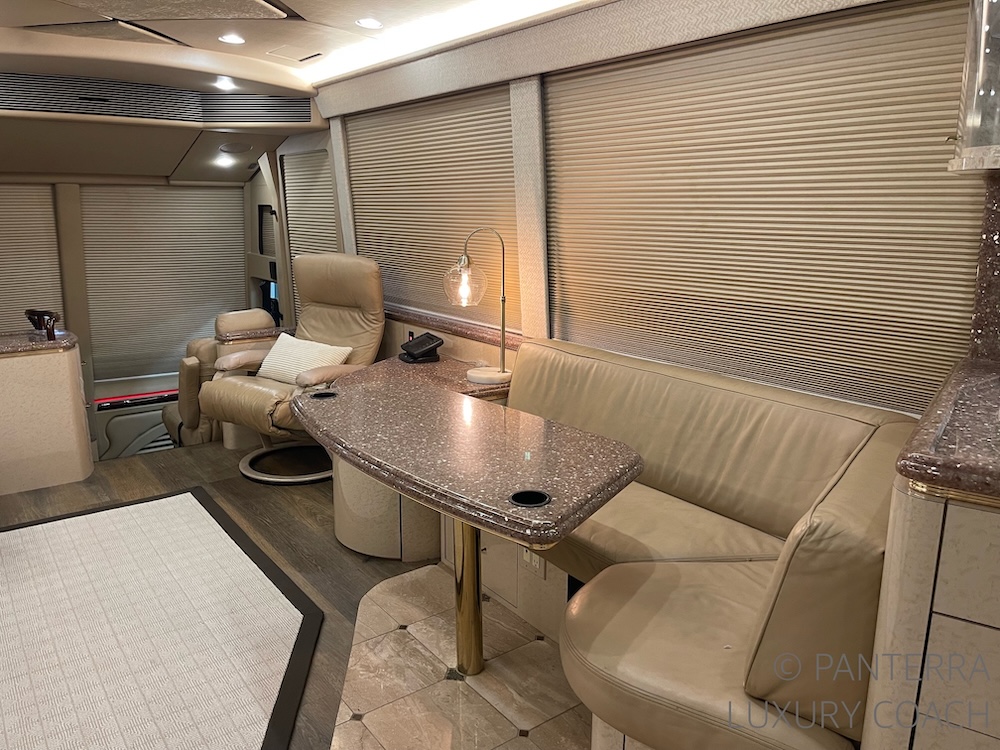 2005 Prevost  Marathon H3-45 For Sale