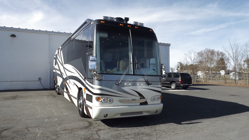 2005 Prevost  Millennium H3-45 For Sale