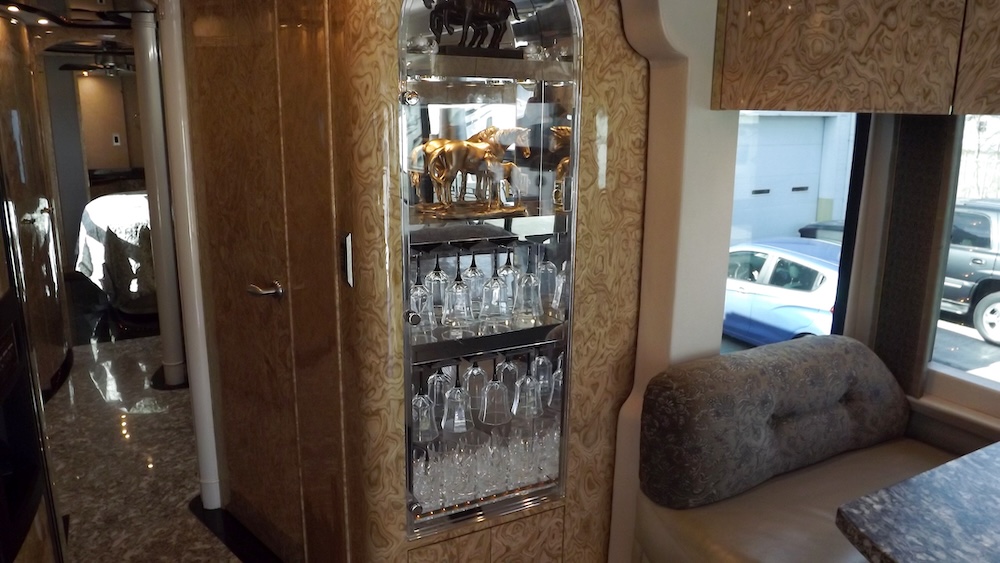 2005 Prevost  Millennium H3-45 For Sale