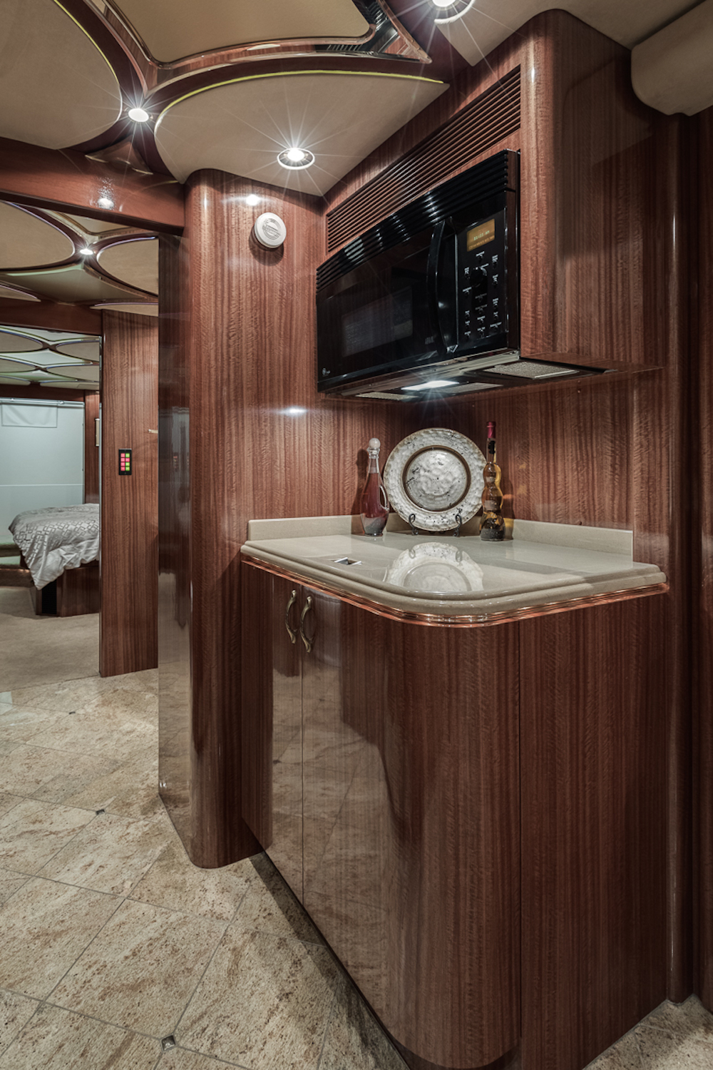 2006 Prevost Marathon XLII For Sale