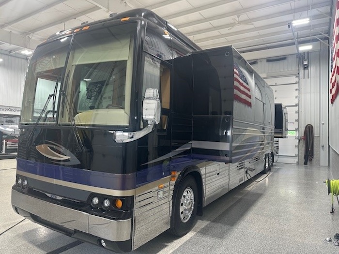 2006 Prevost Royale XLII For Sale