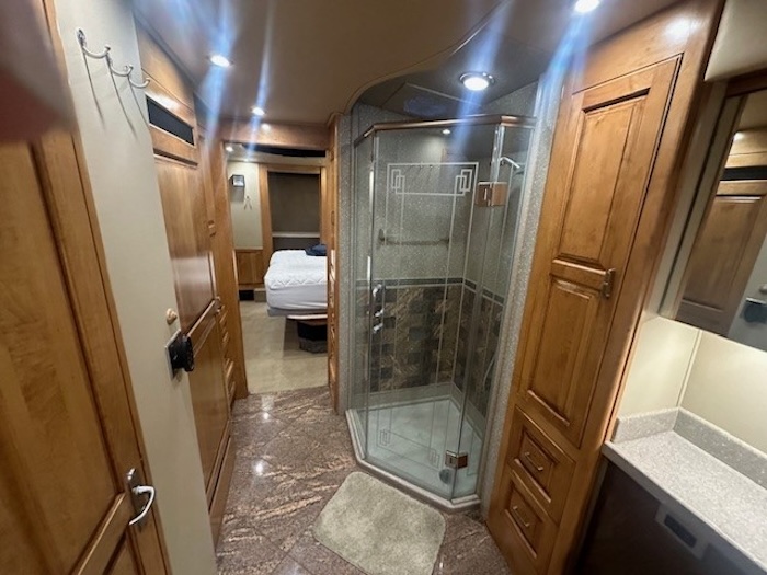 2006 Prevost Royale XLII For Sale