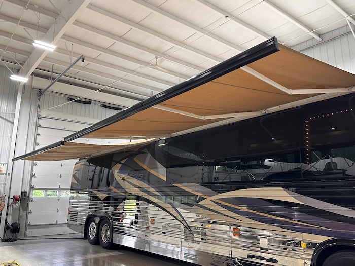 2006 Prevost Royale XLII For Sale