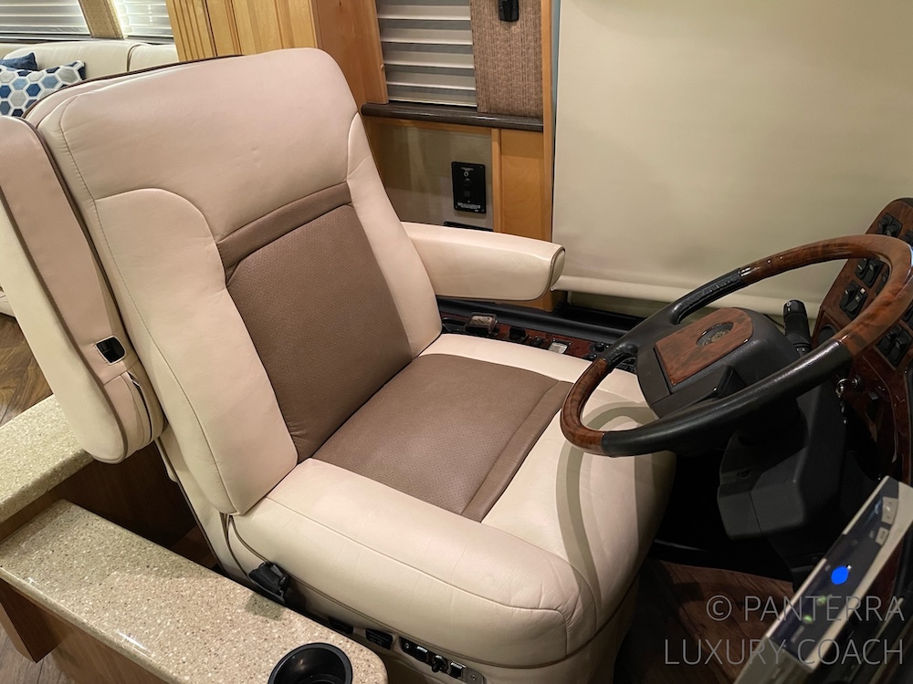 2006 Prevost Royale XLII For Sale