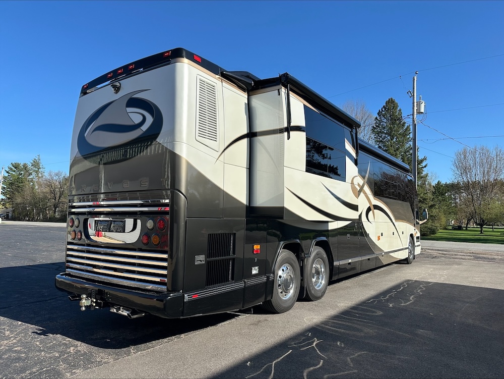 2007 Prevost Featherlite  H3-45 For Sale