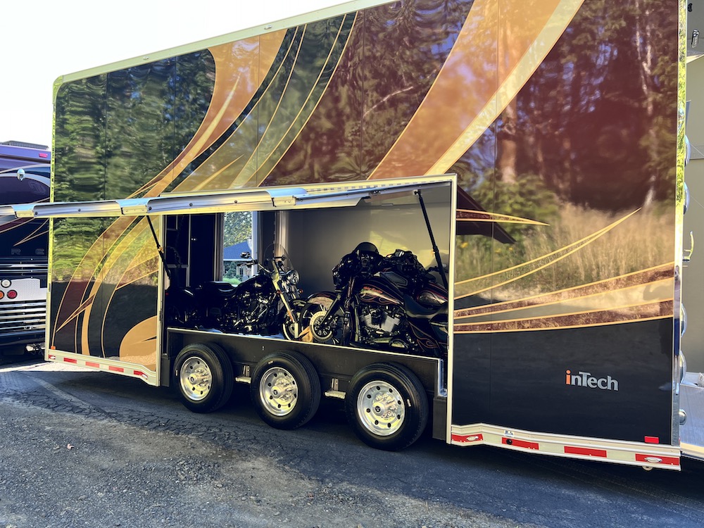 2008 Prevost Millennium H3-45 For Sale