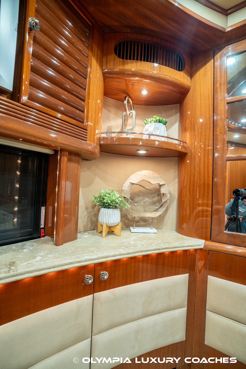 2009 Prevost Liberty  H3-45 For Sale