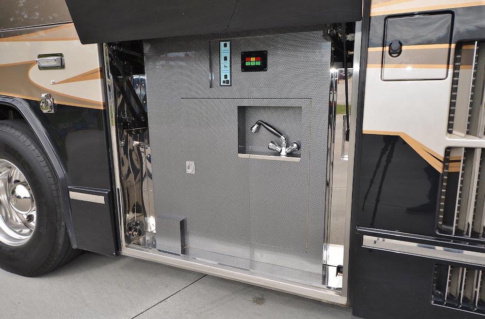 2009 Prevost Liberty H3-45 For Sale