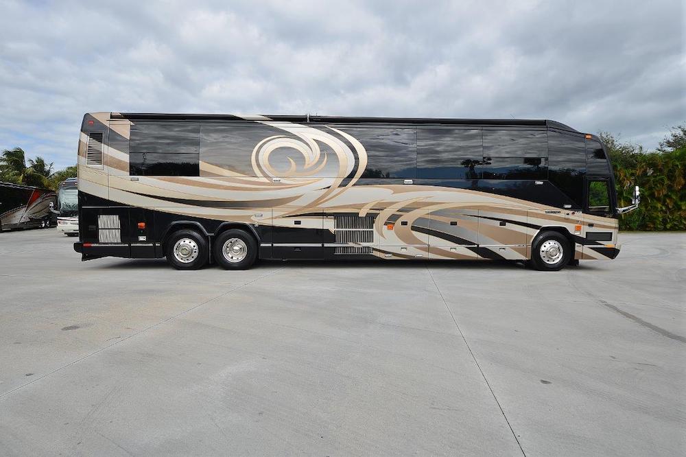 2009 Prevost Liberty H3-45 For Sale