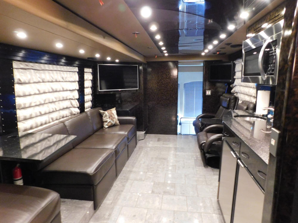 2010 Prevost  H3-45 For Sale