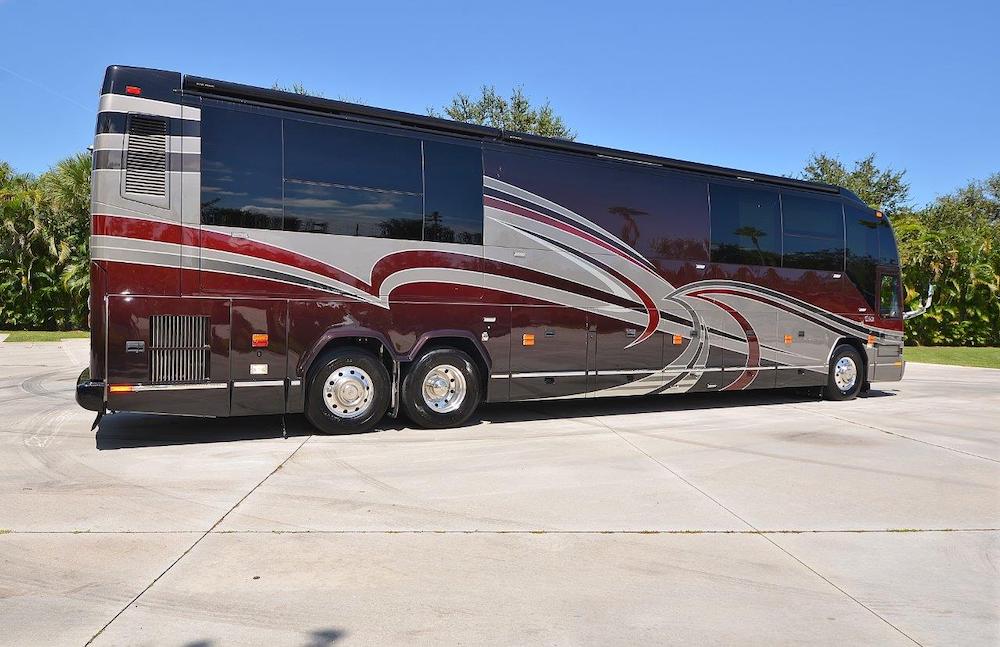 2011 Prevost Liberty H3-45 For Sale