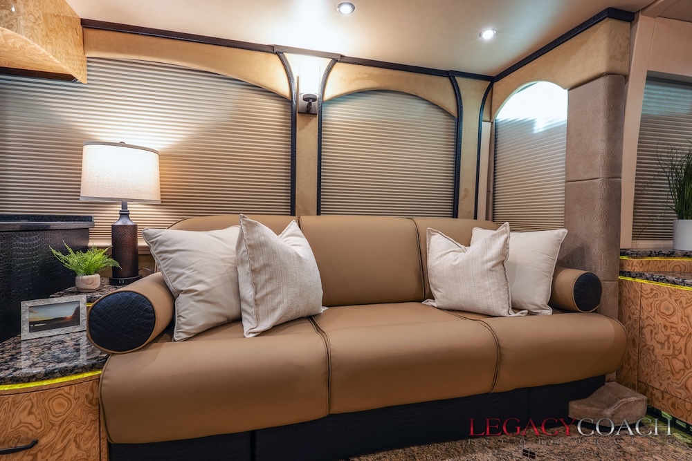 2011 Prevost Millennium H3-45 For Sale