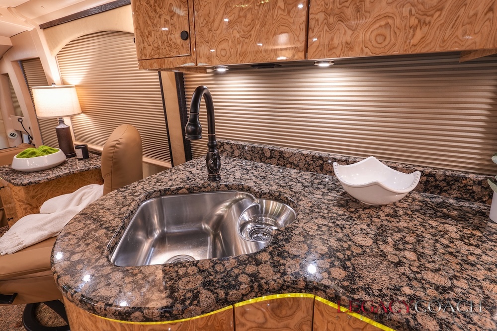 2011 Prevost Millennium H3-45 For Sale