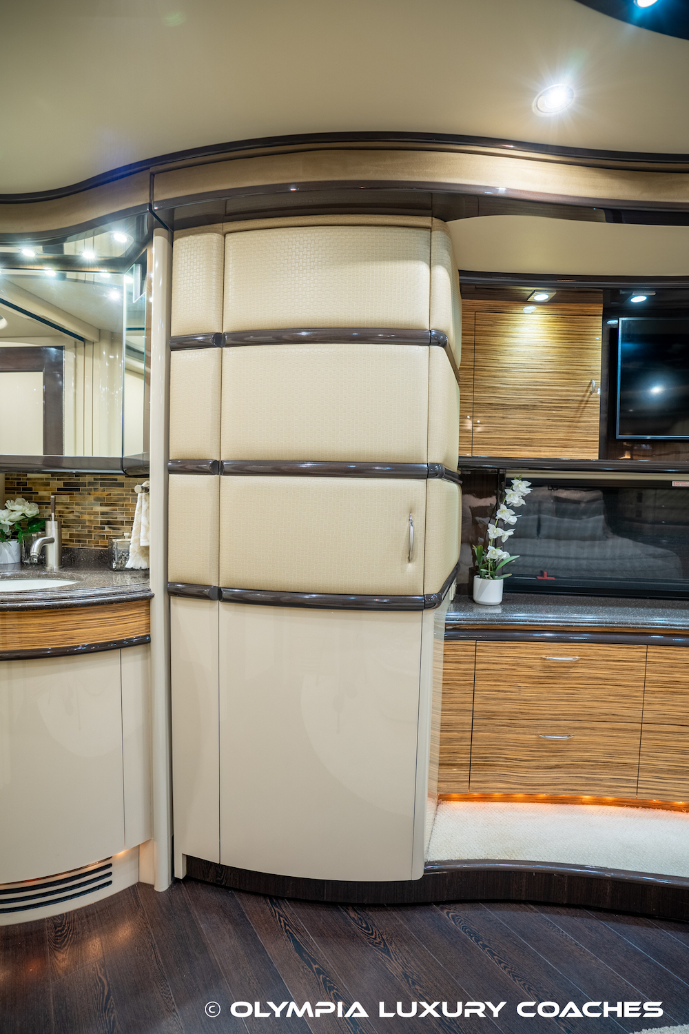 2012 Prevost Liberty H3-45 For Sale