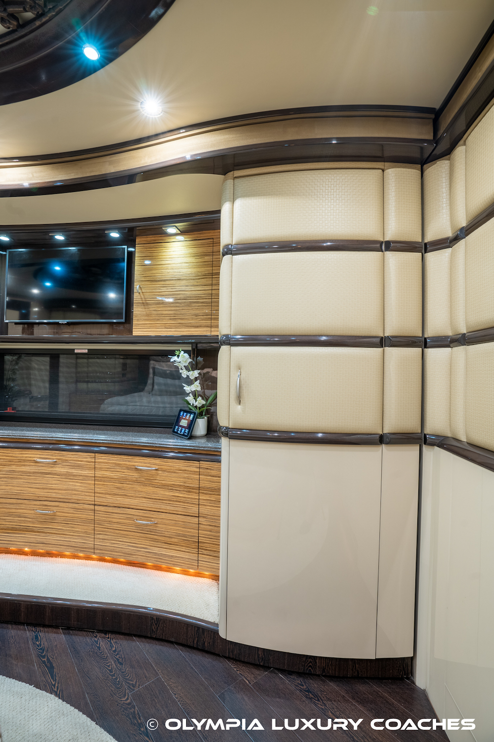 2012 Prevost Liberty H3-45 For Sale