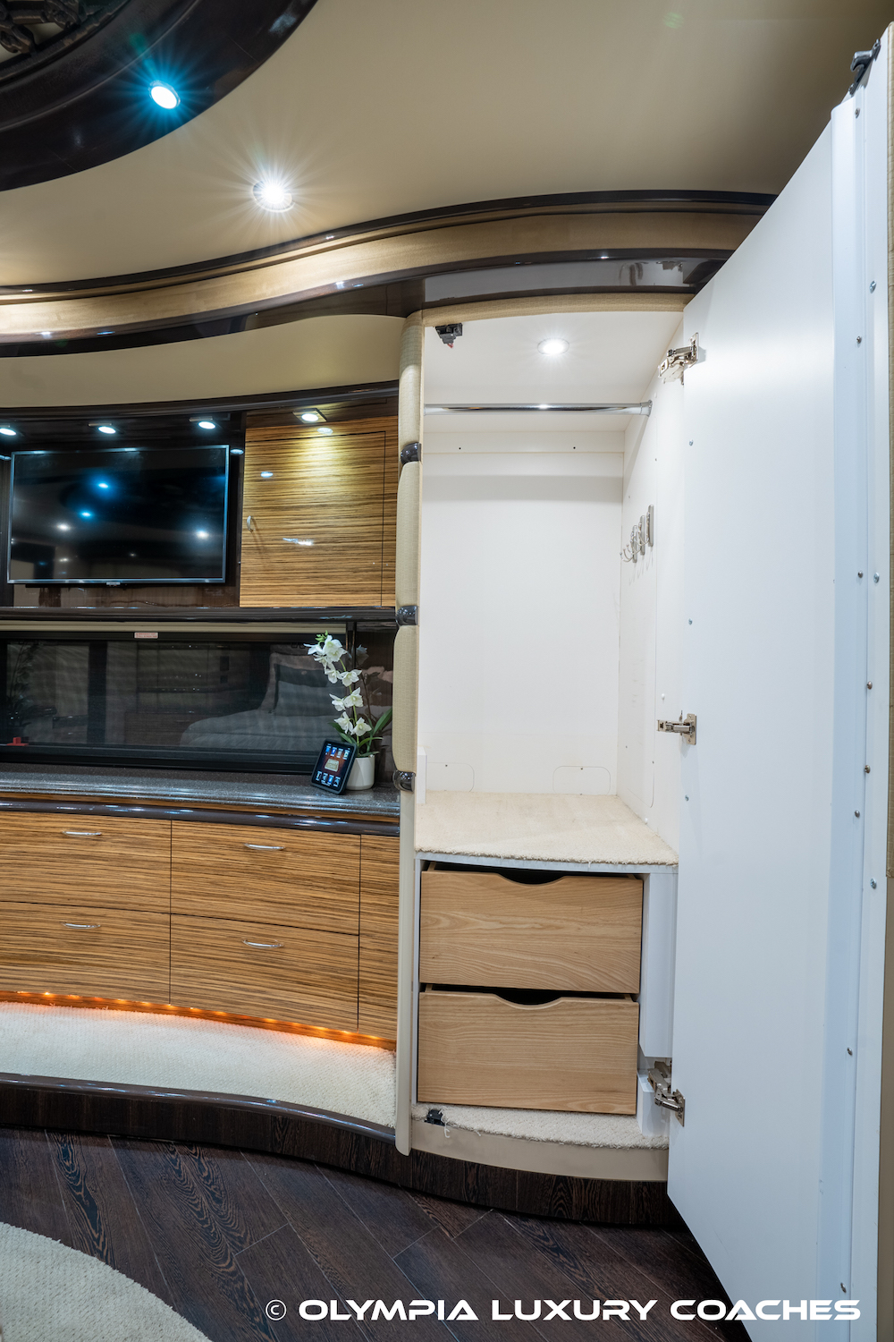 2012 Prevost Liberty H3-45 For Sale