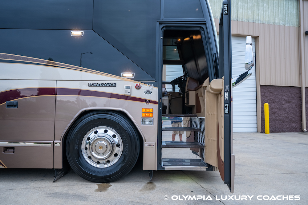 2012 Prevost Liberty H3-45 For Sale