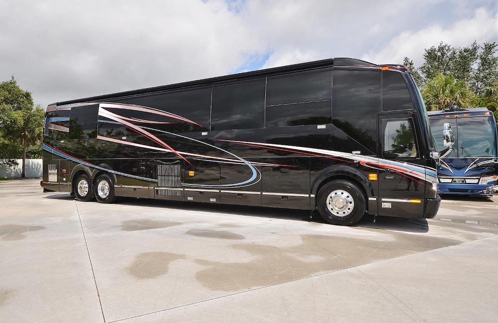 2013 Prevost Liberty H3-45 For Sale