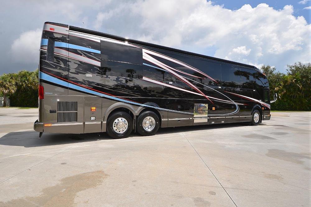 2013 Prevost Liberty H3-45 For Sale