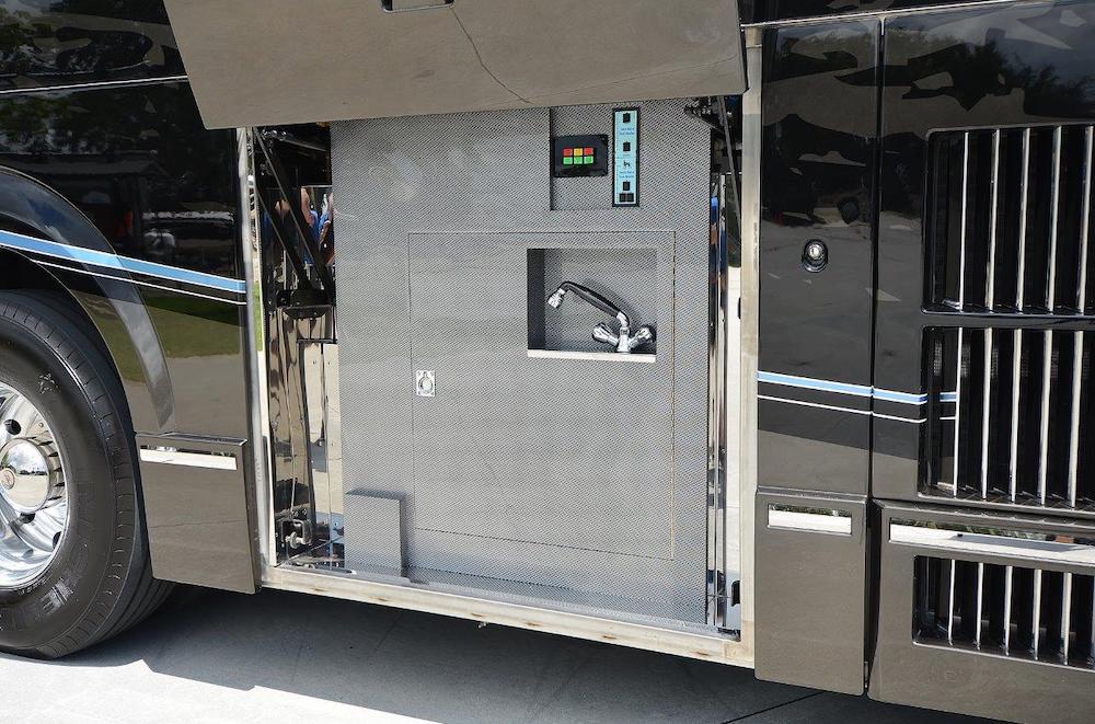 2013 Prevost Liberty H3-45 For Sale