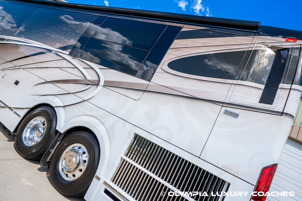 2015 Prevost  Liberty H3-45 For Sale