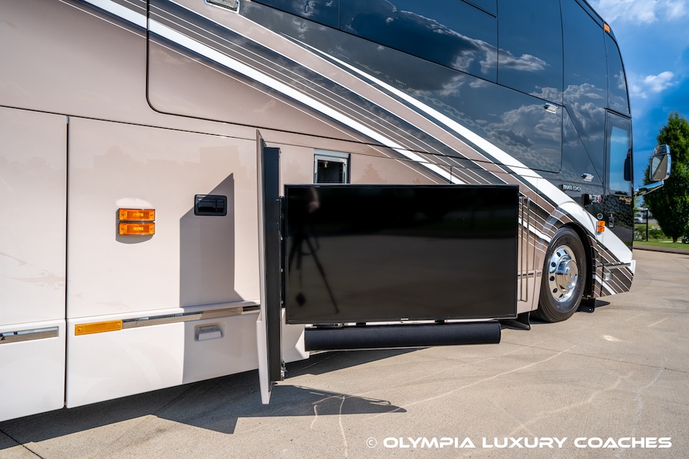 2015 Prevost  Liberty H3-45 For Sale