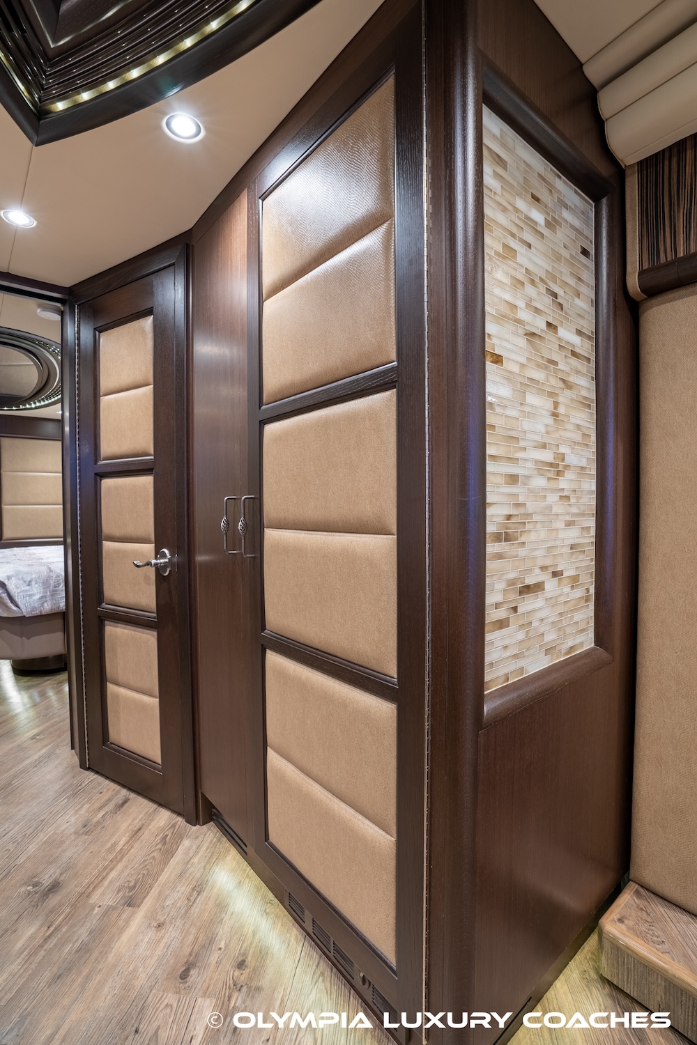 2015 Prevost  Liberty H3-45 For Sale