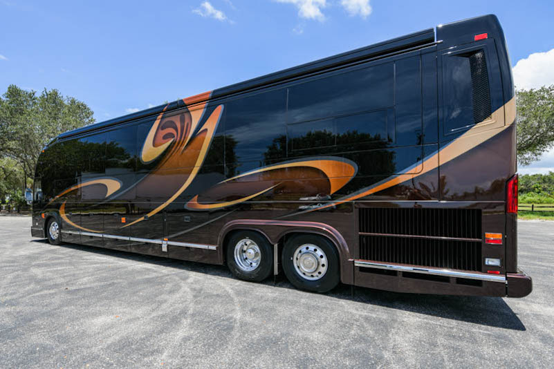 2015 Prevost Marathon H3-45 For Sale