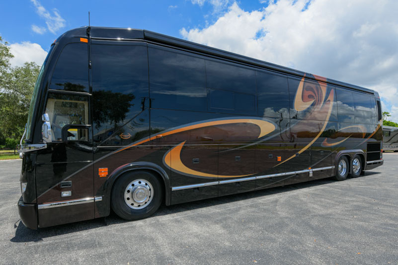 2015 Prevost Marathon H3-45 For Sale