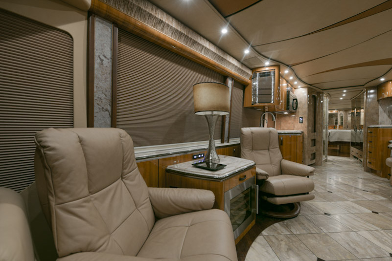 2015 Prevost Marathon H3-45 For Sale