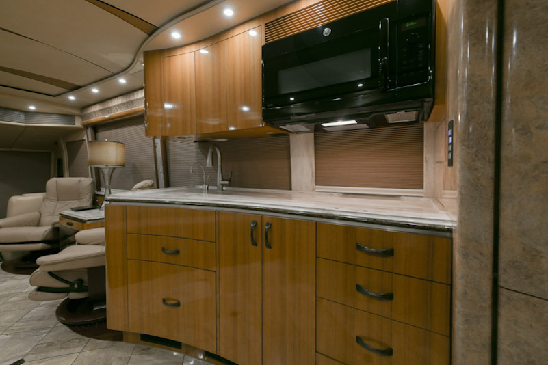 2015 Prevost Marathon H3-45 For Sale