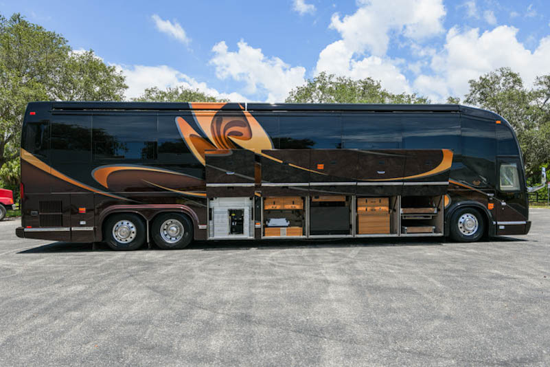 2015 Prevost Marathon H3-45 For Sale