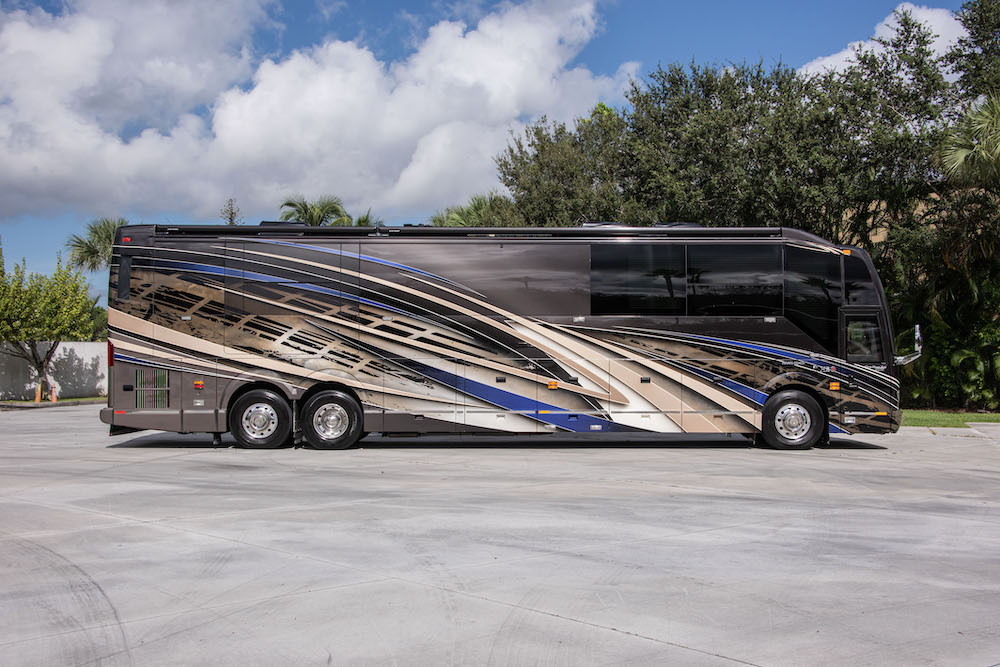 2016 Prevost Liberty H3-45 For Sale