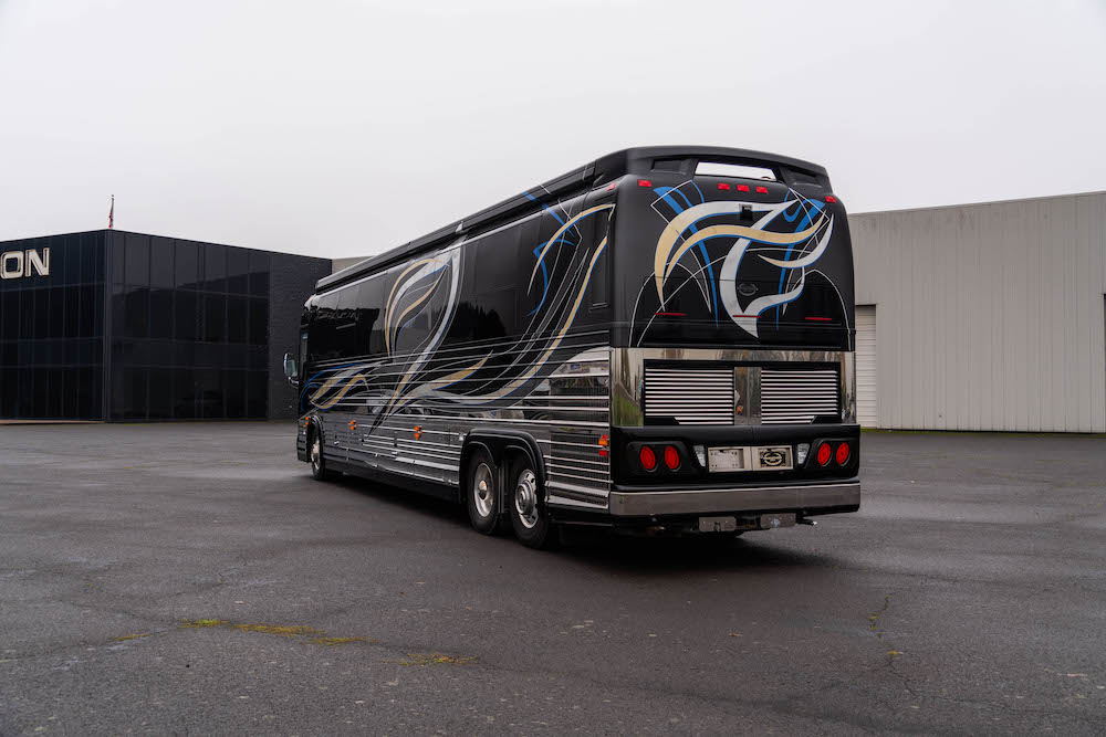 2016 Prevost Marathon X3 For Sale