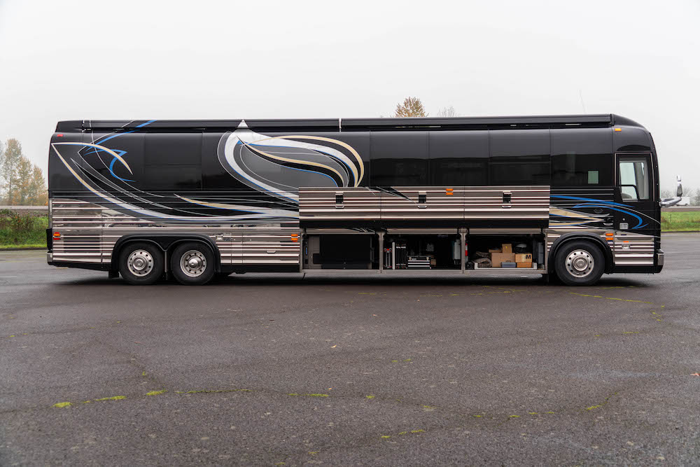 2016 Prevost Marathon X3 For Sale