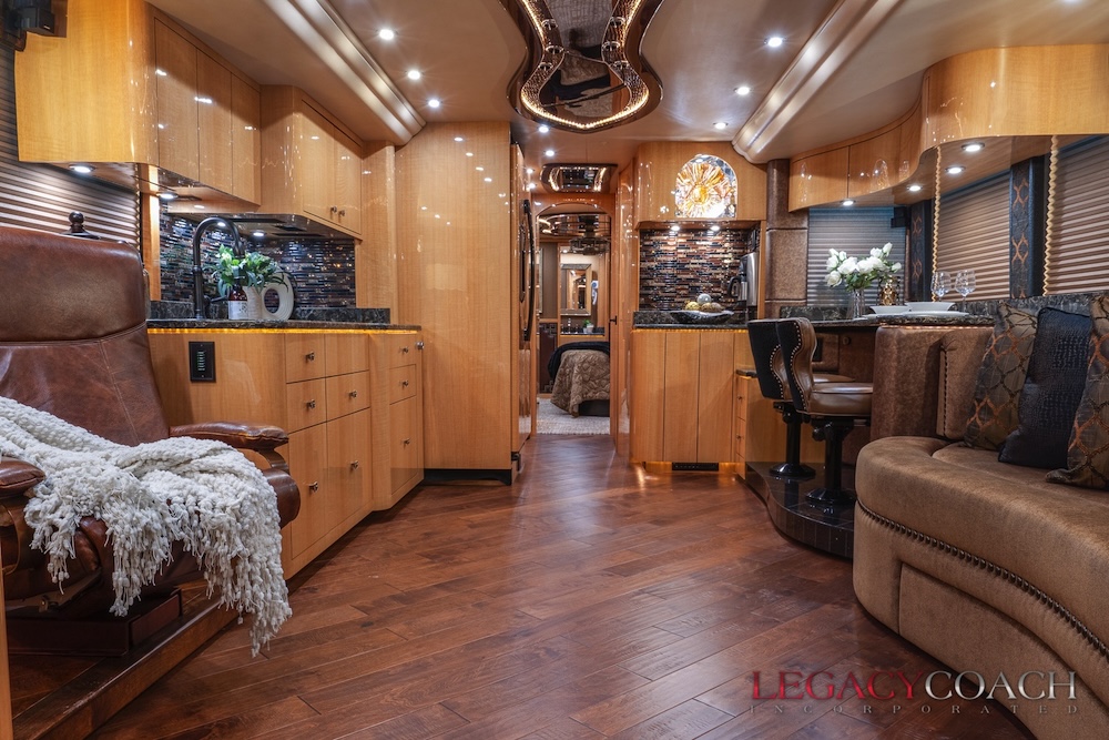 2016 Prevost  Millennium H3-45 For Sale