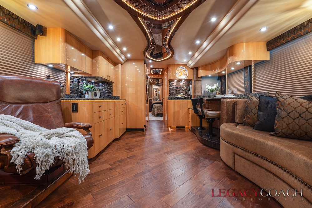 2016 Prevost  Millennium H3-45 For Sale