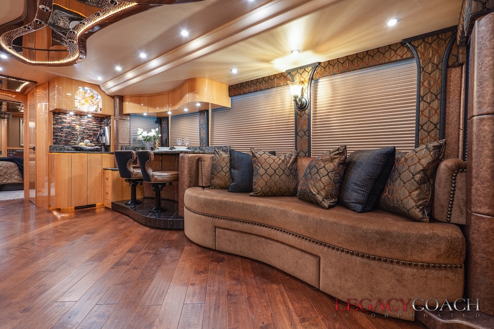 2016 Prevost  Millennium H3-45 For Sale